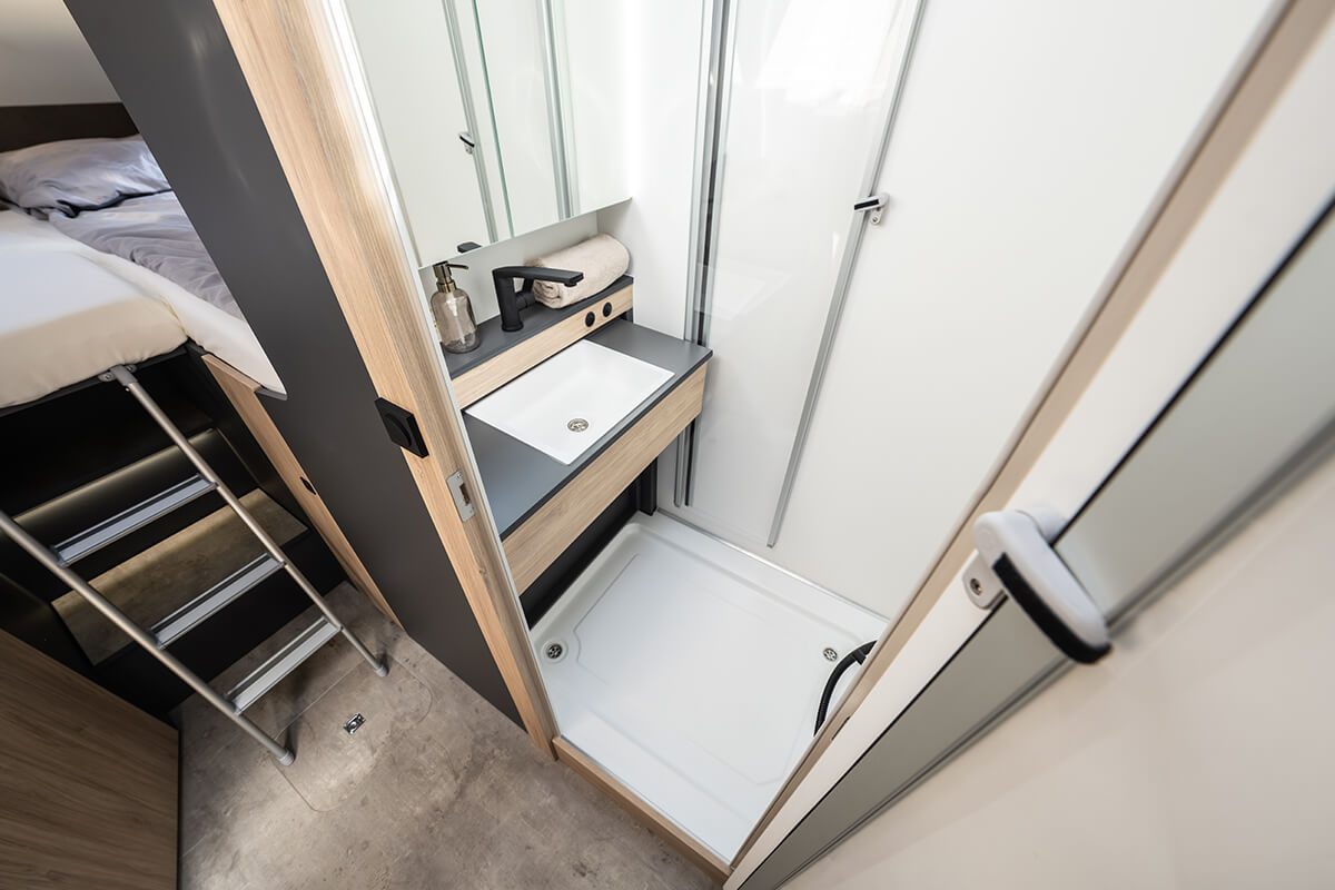 Frankia NEO Liner 7.0 B – MB — badkamer